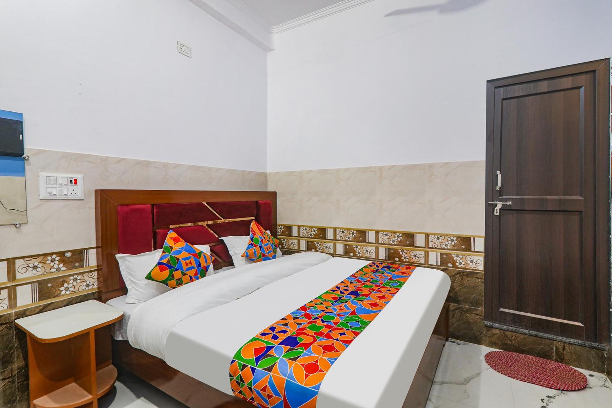 Hotel Fabexpress Shree Siya Raman - 500M From Shri Ram Janam Bhumi Ayodhya Exterior foto